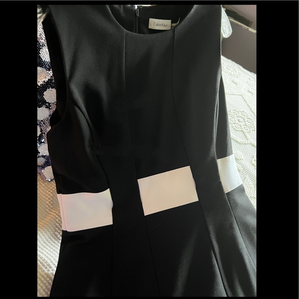 Designer Calvin Klein Color Block A-Line Midi Dress - Picture 4 of 10